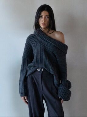 OAK + FORT Slouchy Off Shoulder Sweater Asphalt Grey Size L New with Tags